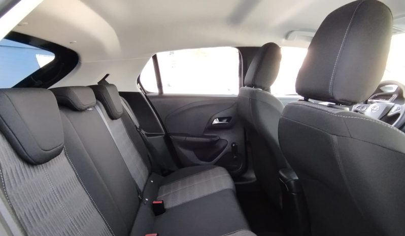 Opel E-Corsa completo