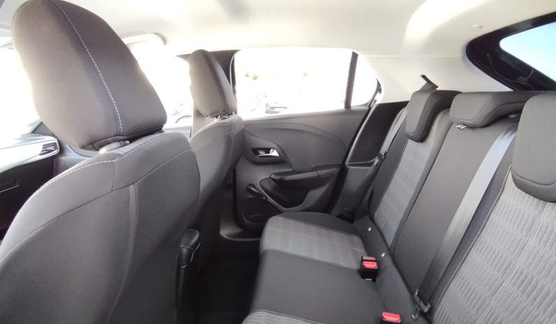 Opel E-Corsa completo