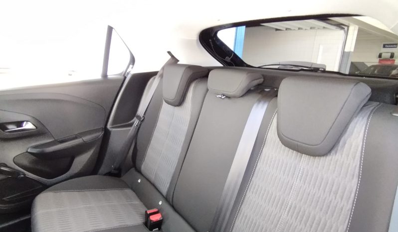 Opel E-Corsa completo