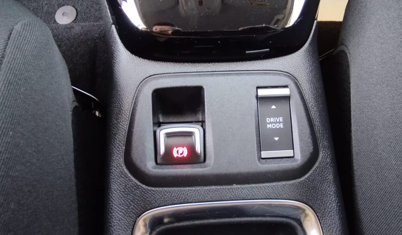 Opel E-Corsa completo