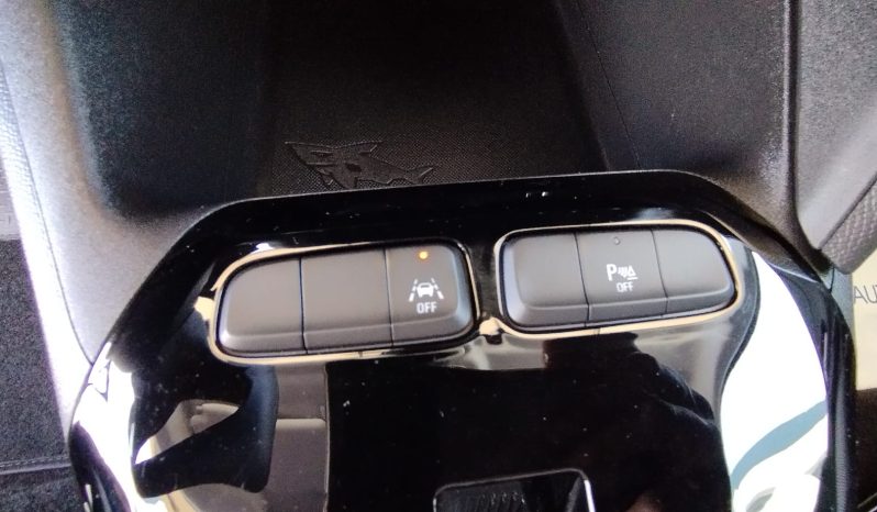 Opel E-Corsa completo