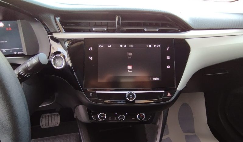 Opel E-Corsa completo