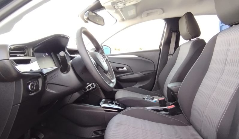 Opel E-Corsa completo