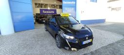 Peugeot e-208 completo