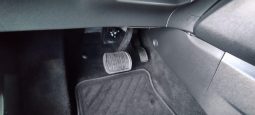 Peugeot e-208 completo