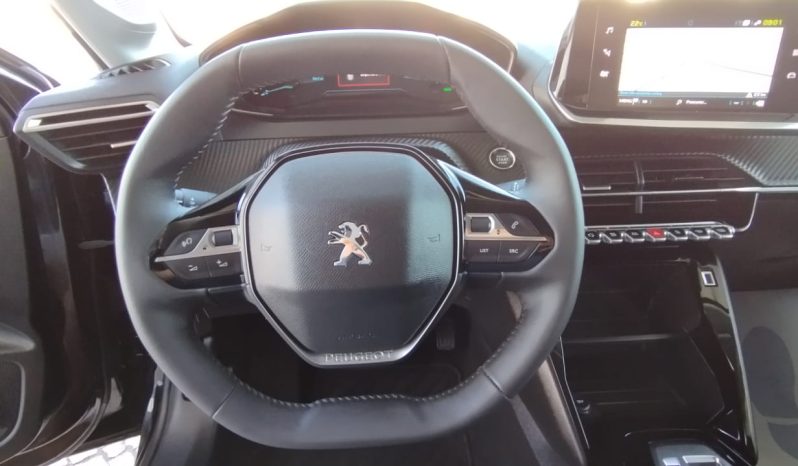 Peugeot e-208 completo