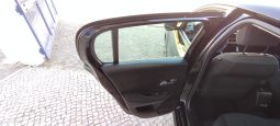 Peugeot e-208 completo