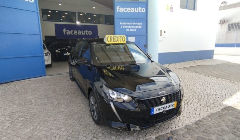 Peugeot e-208 completo