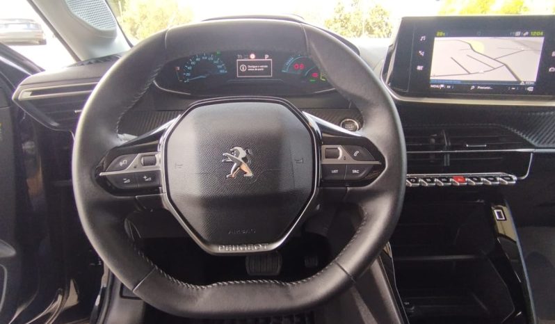 Peugeot e-208 completo