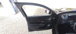 Peugeot e-208 completo