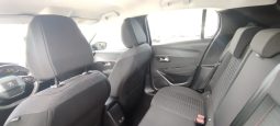 Peugeot e-208 completo