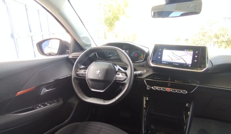 Peugeot e-208 completo
