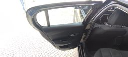 Peugeot e-208 completo