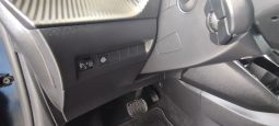 Peugeot e-208 completo