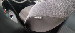 Peugeot e-208 completo
