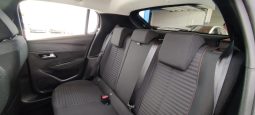 Peugeot e-208 completo
