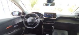 Peugeot e-208 completo