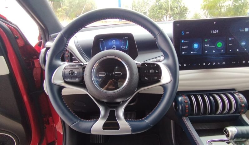BYD ATTO 3 completo