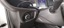 Opel E-corsa completo