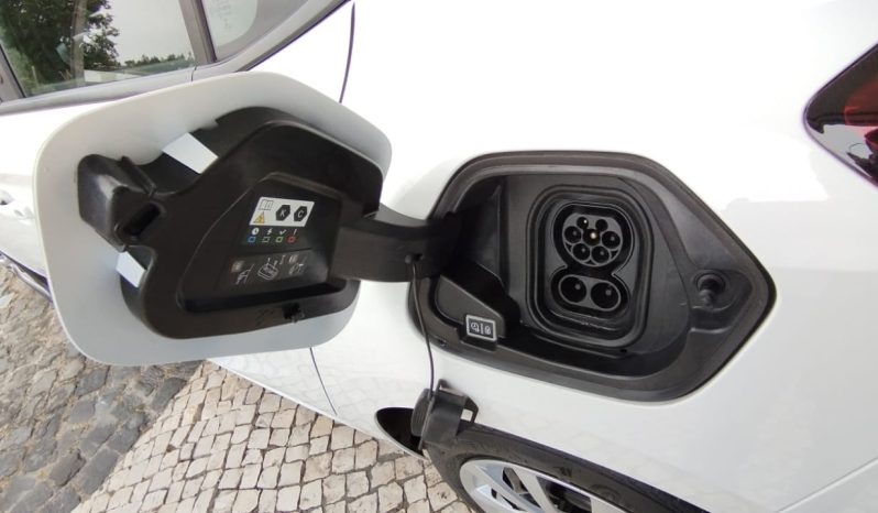 Opel E-corsa completo