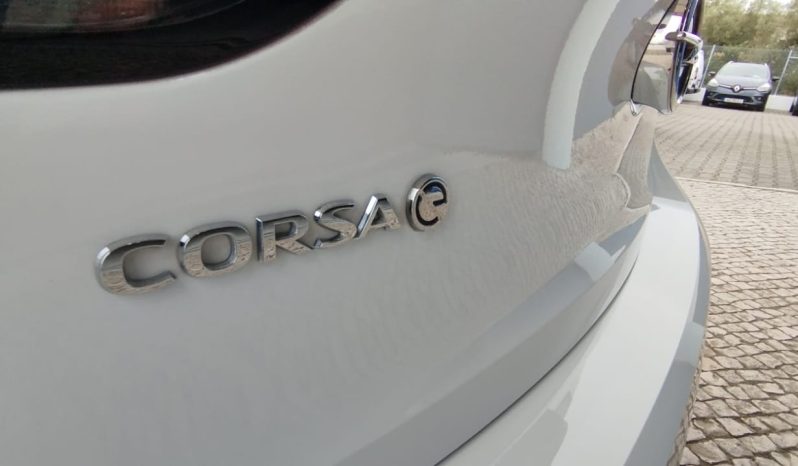Opel E-corsa completo