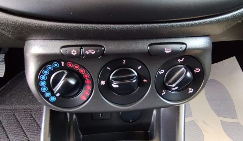 Opel Corsa completo