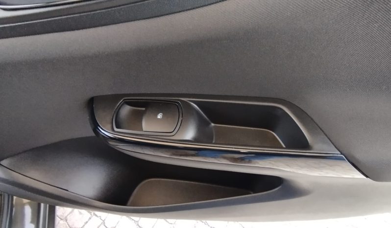 Opel Corsa completo