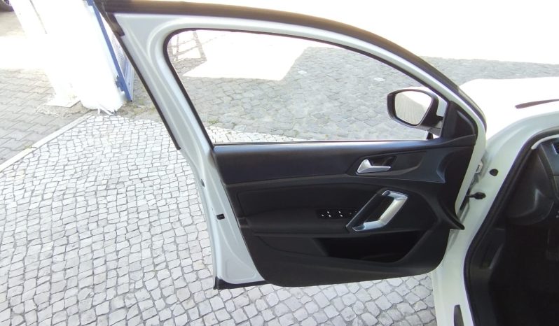 Peugeot 308 SW completo