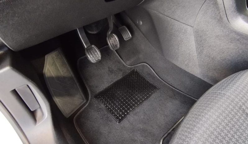 Peugeot 308 SW completo