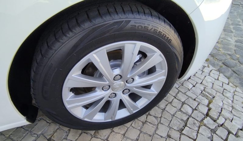 Peugeot 308 SW completo