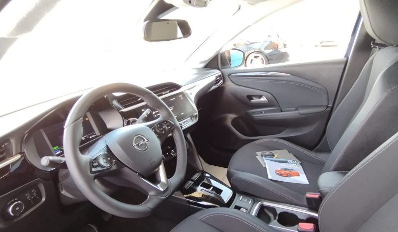 Opel E-Corsa completo