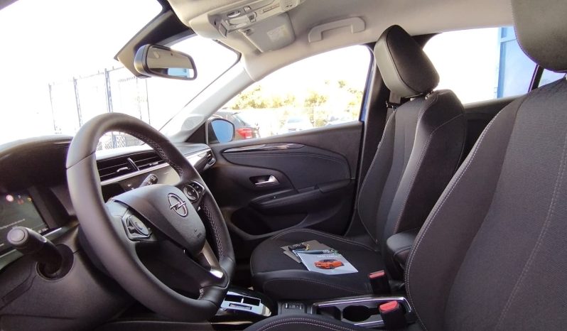 Opel E-Corsa completo