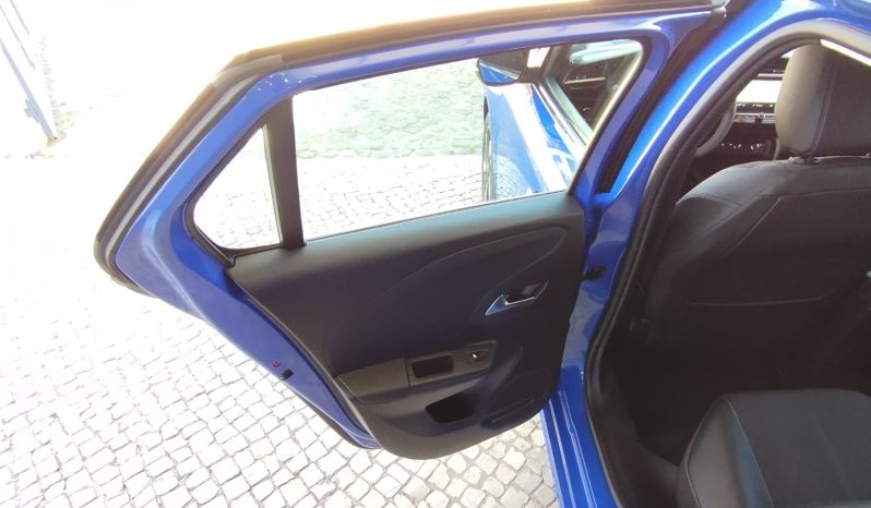 Opel E-Corsa completo