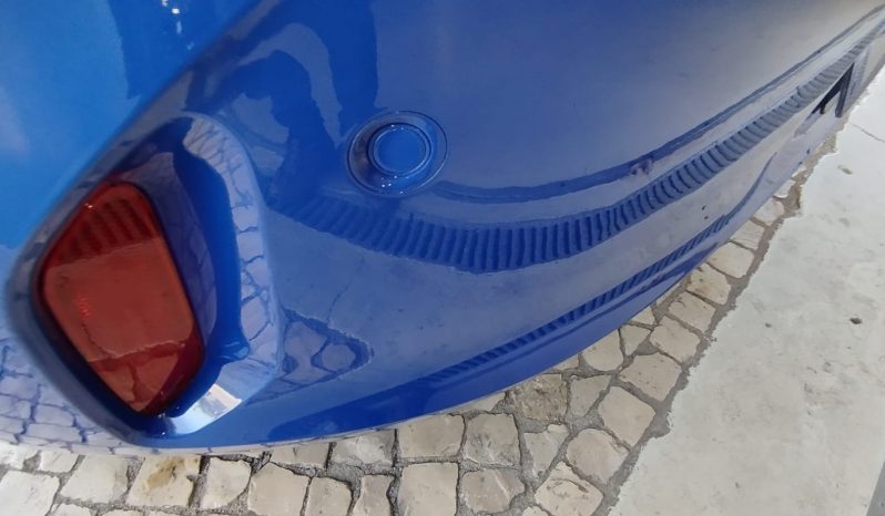 Opel E-Corsa completo