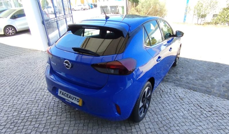 Opel E-Corsa completo