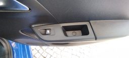 Opel E-Corsa completo