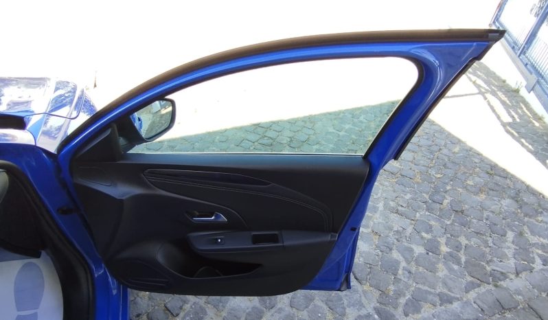 Opel E-Corsa completo