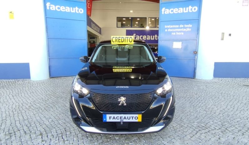 Peugeot e-2008 completo
