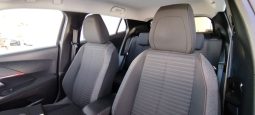 Peugeot e-2008 completo