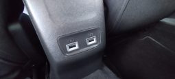 Peugeot e-2008 completo