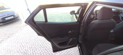 Peugeot e-2008 completo