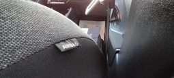 Peugeot e-2008 completo