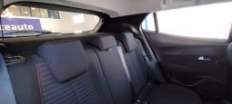 Peugeot e-2008 completo