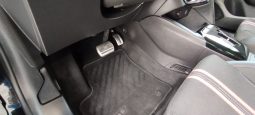 Opel E-Corsa completo