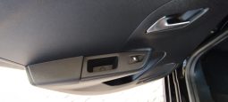 Opel E-Corsa completo
