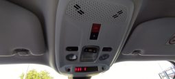 Peugeot e-2008 completo