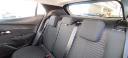 Peugeot e-2008 completo