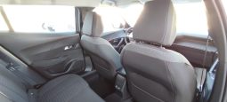 Peugeot e-2008 completo