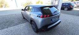 Peugeot e-2008 completo