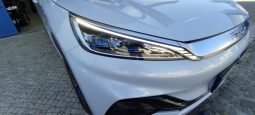 BYD ATTO 3 completo